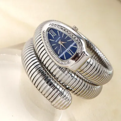 Women Fashion Creative Rhinestone Snake-Shaped Quartz Watch
