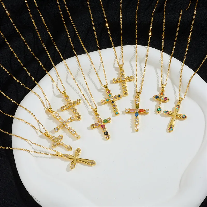 Women Fashion Zircon Titanium Steel Cross Necklace with O-Chain