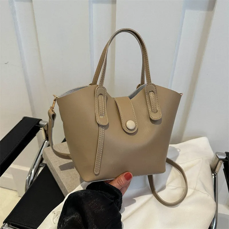 Women Casual Simple Solid Color Vegetable Basket Bag Handbag PU Medium Soft