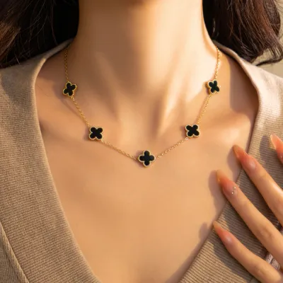 Fashion Four-Leaf Clover Double-Sided Titanium Steel Necklace