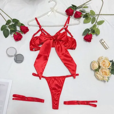 Women Fashion Hollow-Out Lace-Up Bowknot Steel Ring Sexy Lingerie Set