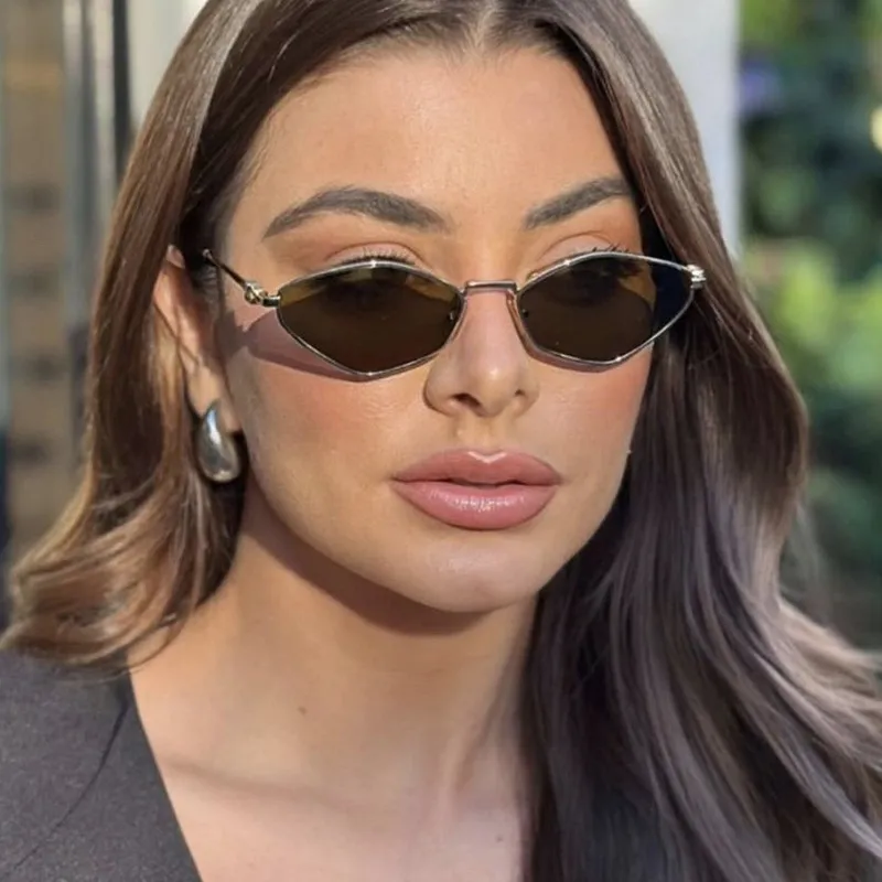 Women's Fashion Simple Rhombus Metal Sunglasses