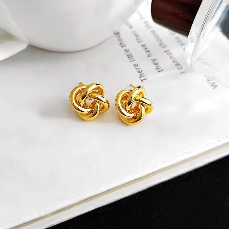 Women's Fashion Copper Metal Geometric Knot Earrings High Sense