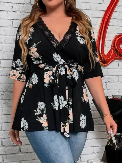 Women Casual Plus Size Lace Splice Floral Printed V-Neck Short-Sleeve Blouse