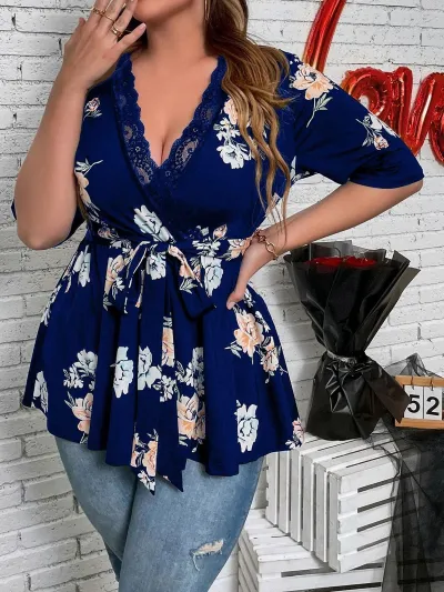 Women Casual Plus Size Lace Splice Floral Printed V-Neck Short-Sleeve Blouse