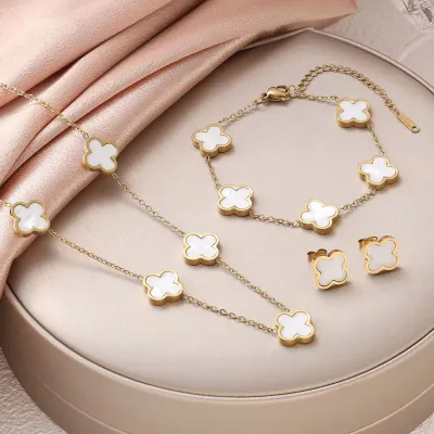 Fashion Titanium Steel Four-Leaf Clover Double-Sided Fritillary Jewelry Set