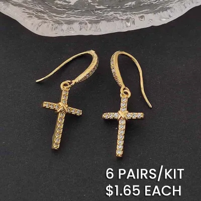 Pendientes de gancho con cruz de circonitas y cobre chapados en oro de 18 quilates