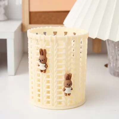 fashion Cute Cartoon Imitation Rattan Round Plastic Pen Holder Desk Stationery