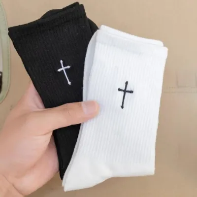 Fashion Casual Black White Two-Color Pattern Embroidered Mid-Tube Socks 2pair/Set