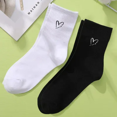 Fashion Casual Black White Two-Color Pattern Embroidered Mid-Tube Socks 2pair/Set