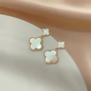 Fashion Rhinestone Four-Leaf Clover Stud Earrings White Light Luxury Copper