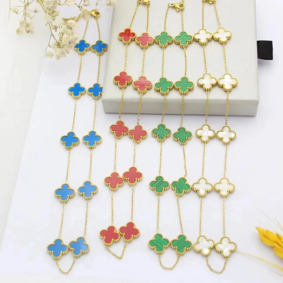 Fashion Double-Sided Four-Leaf Clover Stainless Steel Geometry Cartoon O-Chain Necklace