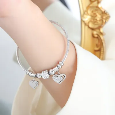 Personalized Various Pendant Star Heart Flower Charm Bracelet in Titanium Steel