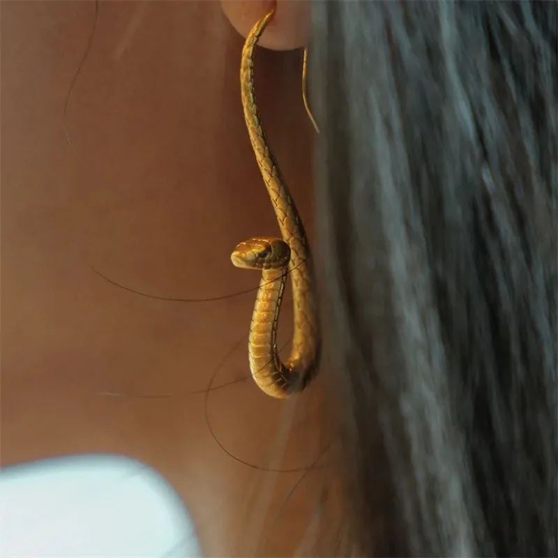Personality Exaggerated Snake Design Earrings Alloy Fashion Commuter