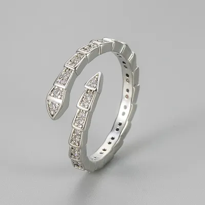 Fashion Rhinestone Snake Opening Copper Ring Women's Geometric Style