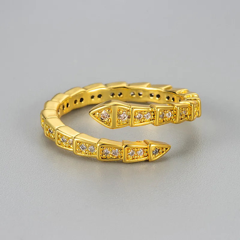 Fashion Rhinestone Snake Opening Copper Ring Women's Geometric Style