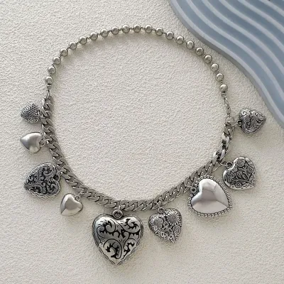 Women Fashion Retro Love Pendant Chain Necklace