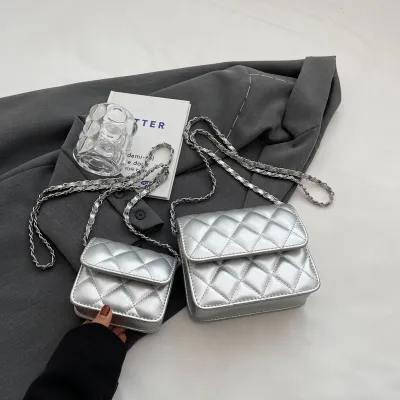 Women Fashion Casual Solid Color Rhomboid Chain Crossbody Bag