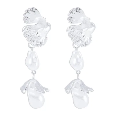 Fashion Baroque Alien Pearl Leaf Earrings