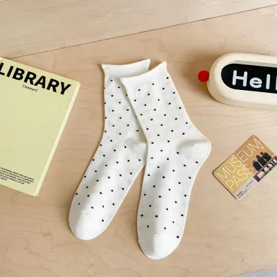 Women Fashion Simple Cotton Curled Polka Dot Mid-Socks