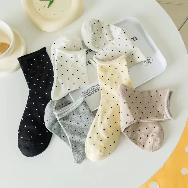Women Fashion Simple Cotton Curled Polka Dot Mid-Socks