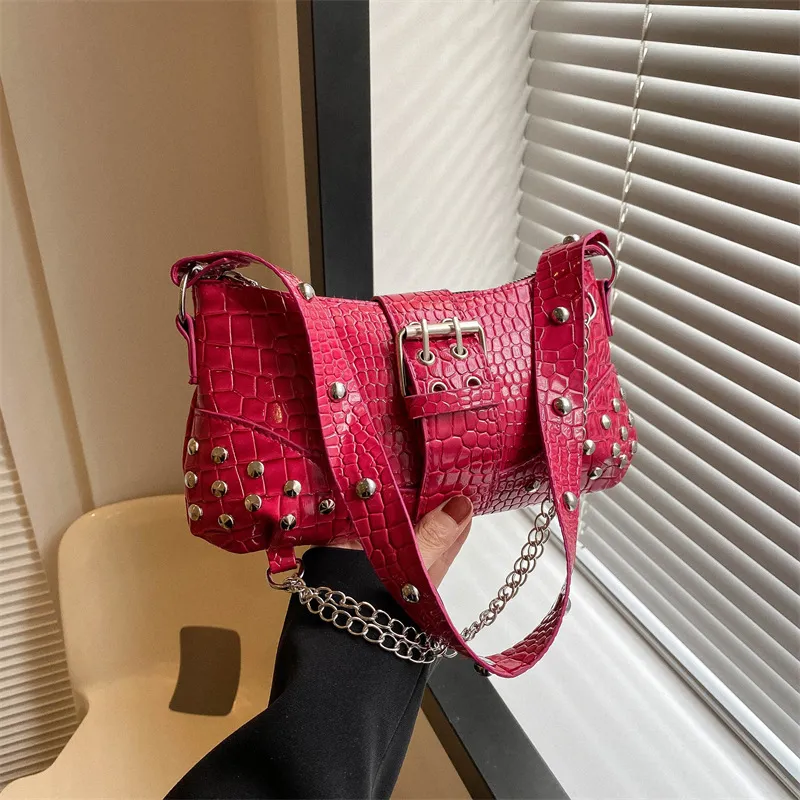 Street Fashion Rivet Chain PU Leather Shoulder Bag with Magnetic Buckle