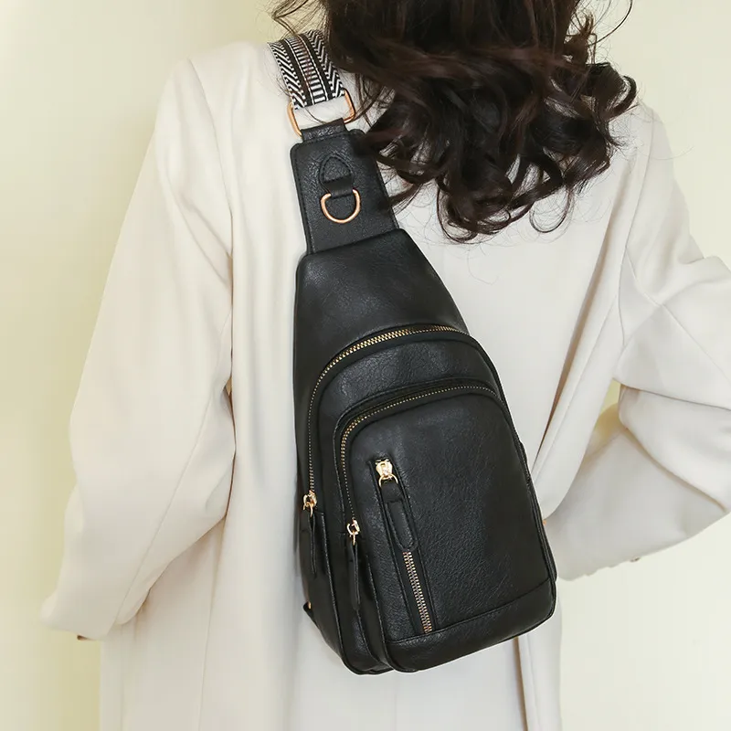 Women Retro Large Capacity Double Layer Zipper Chest Bag