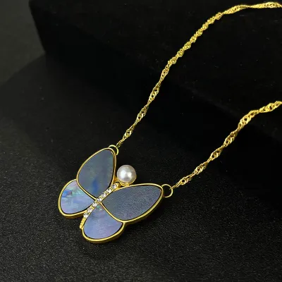 Women Simple Diamond Butterfly Zinc Alloy Necklace