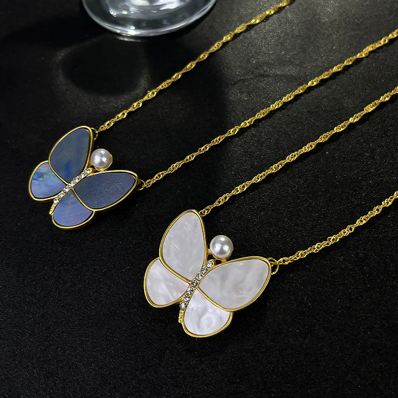 Women Simple Diamond Butterfly Zinc Alloy Necklace
