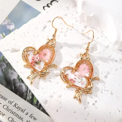 Women Sweet Heart-Shaped Butterfly Dried Flower Earrings