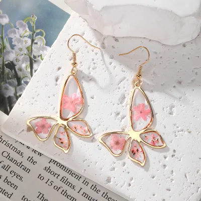 Women Sweet Heart-Shaped Butterfly Dried Flower Earrings