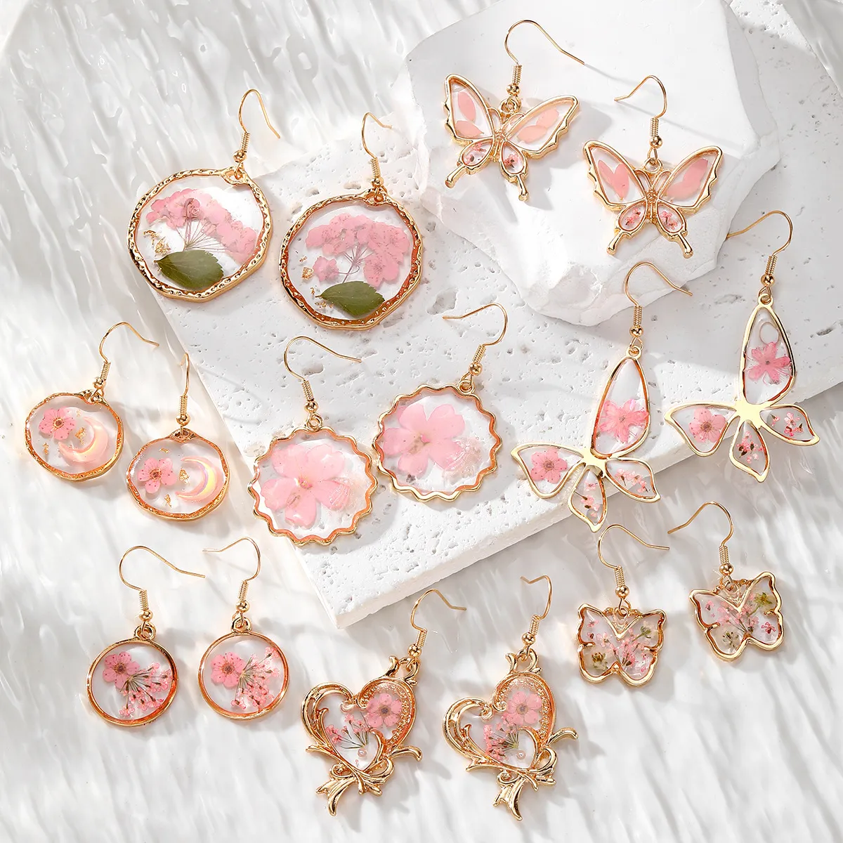 Women Sweet Heart-Shaped Butterfly Dried Flower Earrings