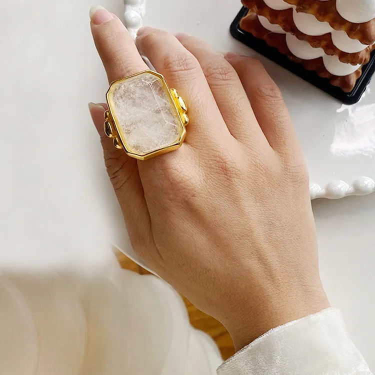 Women Vintage Fashion Square Ice Flower Natural Stone Ring