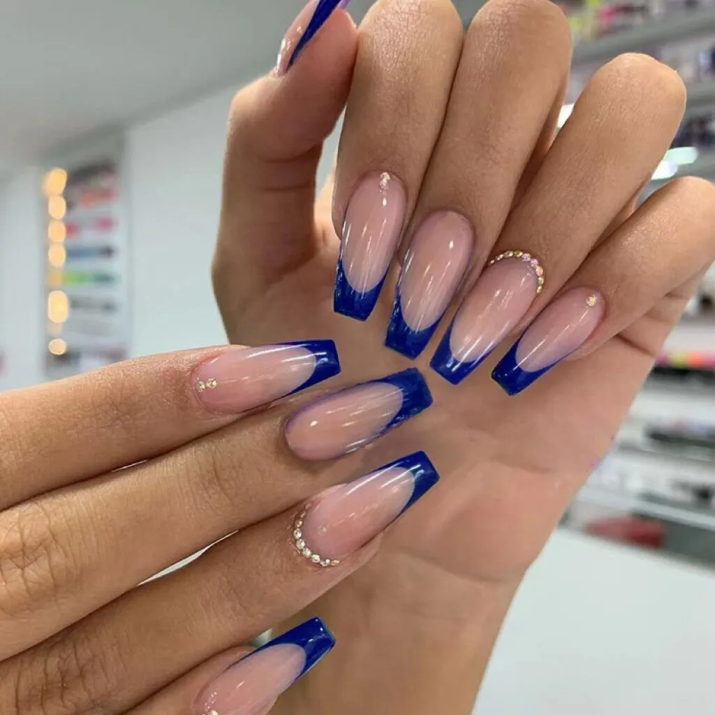 Women Fashion Rhinestone Art Fake Nail