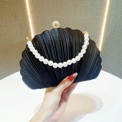 Women Fashion Elegant Silk Shell Pearl Banquet Handbag
