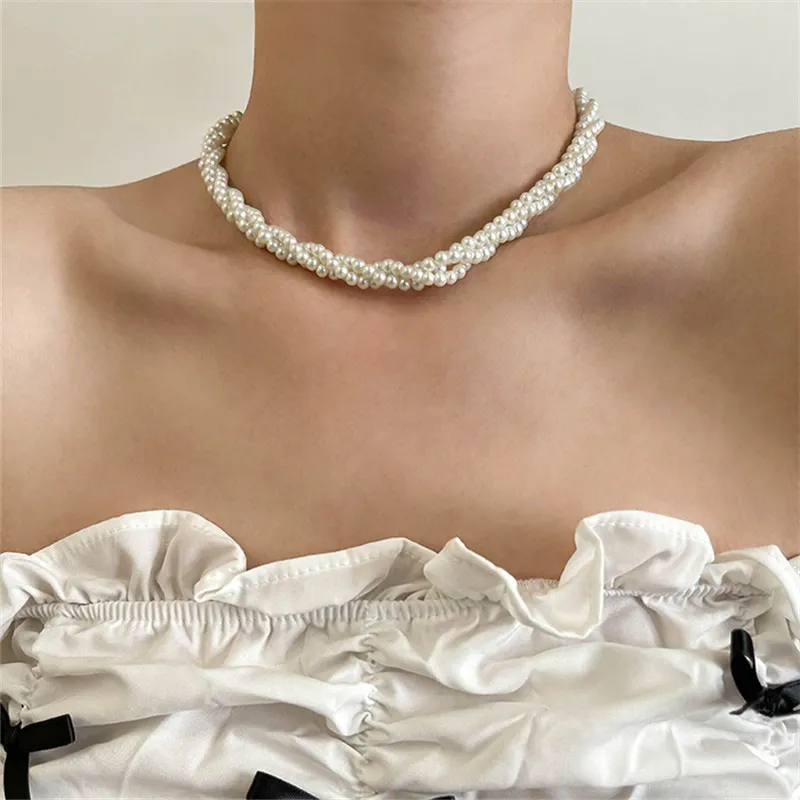 Elegant Retro Multi-Layer Pearl Necklace
