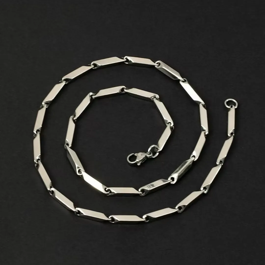 Men Fashion Simple Rhombus Titanium Steel Necklace
