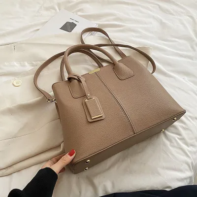 Women Fashion Casual Solid Large Capacity Handbag with Zipper