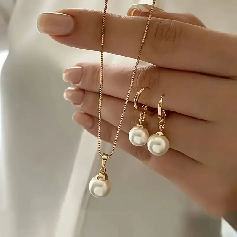 Women Fashion Elegant Pearl Pendant Necklace Earrings Set