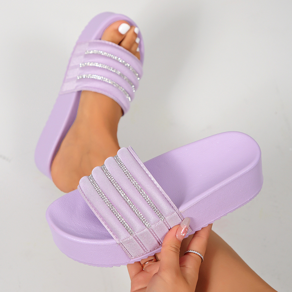 【美品】 SLIPPER サイズ9 Extra-thick, ultra-lightweight, ultra-flexible] Silent