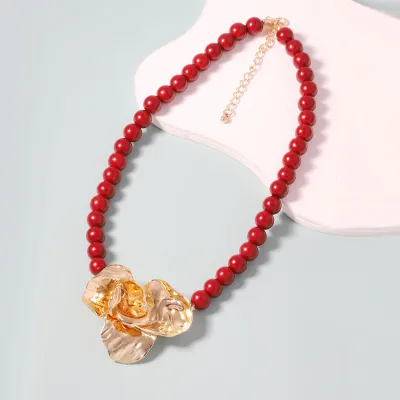 Women Fashion Creative Beaded Alloy Floral Pendant Necklace Regular Chain