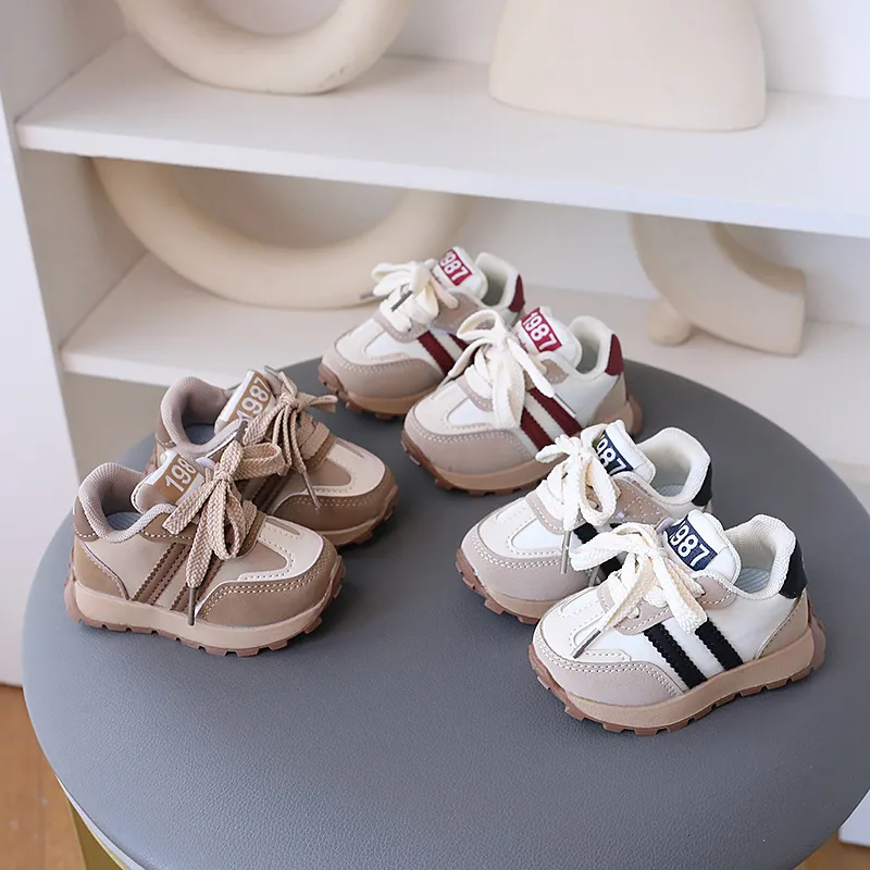 Kids Unisex Fashion Casual Versatile Lace-Up Thick-Soled PU Upper Sneakers