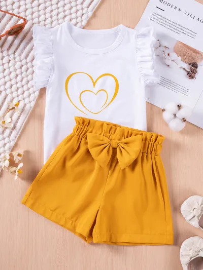 Girl's Sweet Short-Sleeved Top and Shorts Two-Piece Set for Kids