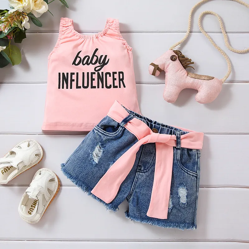 Girls Fashion Sweet Cotton Top And Denim Shorts Two-Piece Set Short Sleeve Solid Color Letter Print Casual Outfit