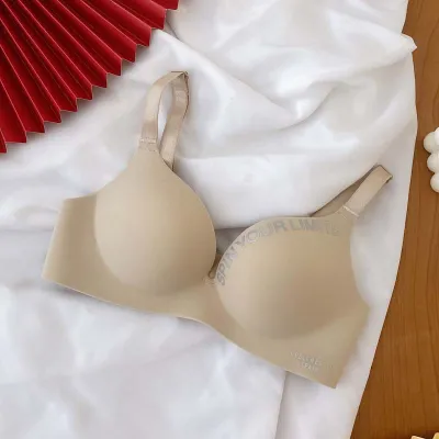 Women Fashion Letter Printed Non-Marked Bra Traditional Type
