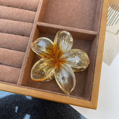 Pearlescent Egg Flower Acrylic Hair Claw Fresh Sweet Pastoral Hair Grip