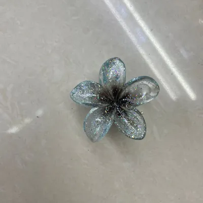 Pearlescent Egg Flower Acrylic Hair Claw Fresh Sweet Pastoral Hair Grip
