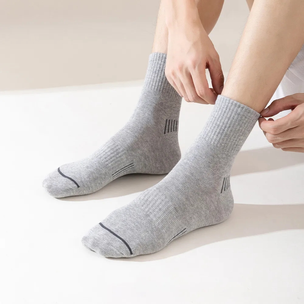 Men Fashion Casual Breathable Non-Slip Mid-Tube Socks