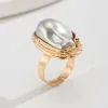 03 Shallow Gold Grey