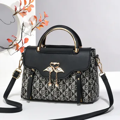 Women Fashion Letter Printed Metal Buckle Zipper PU Handbag Kelly Bag Medium